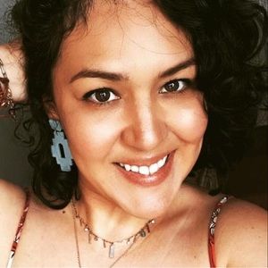 Meet your Posher, Yvette